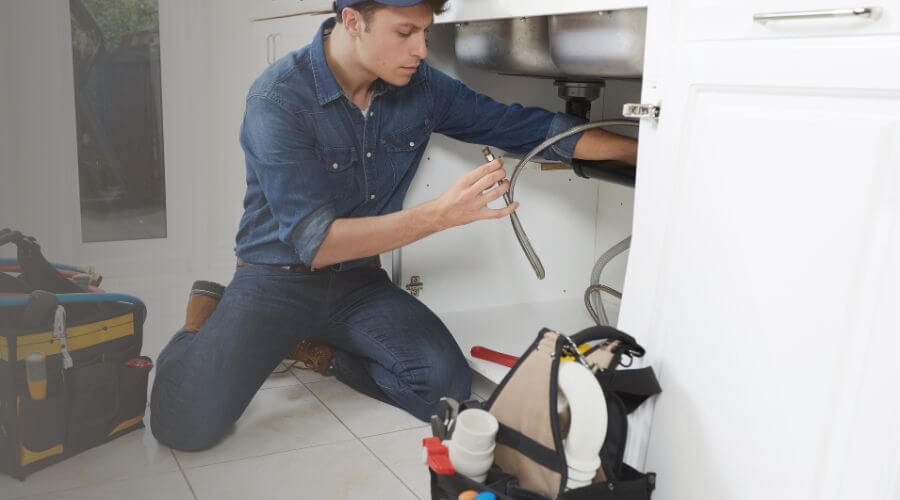Professional expert plumbing services in Center, TX